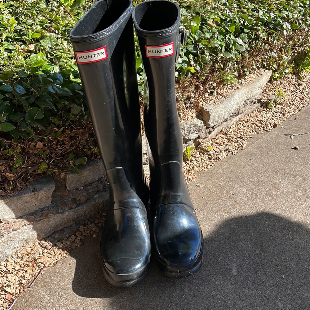 Hunter womens gloss black rain boots